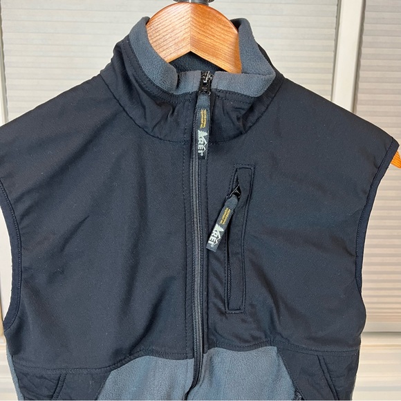 REI Jackets & Coats Rei Womens Fleece Vest Poshmark